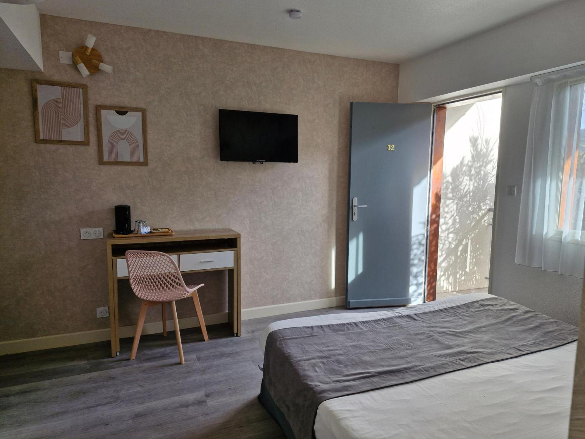 לס ואנס Hotel Le Vanseen מראה חיצוני תמונה